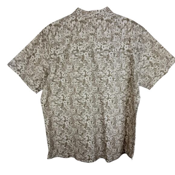 Dakota NWOT Tan Cream Floral Daisy Short Sleeve Collared Button Up Shirt Size XL - Picture 2 of 6